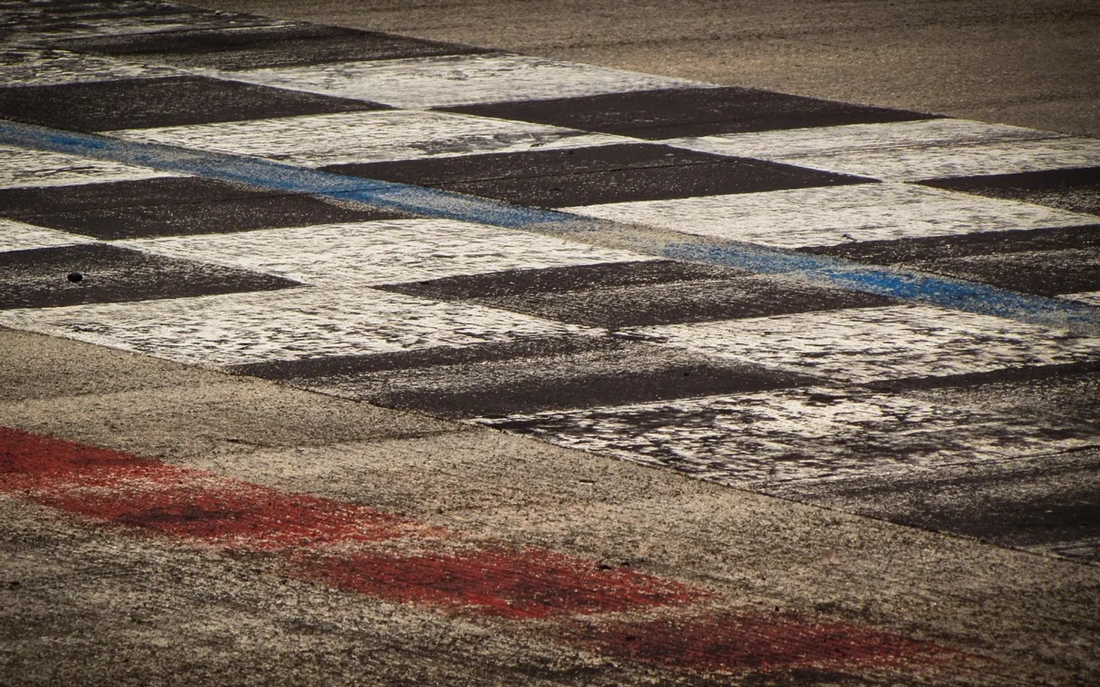 Racetrack, track and finish line