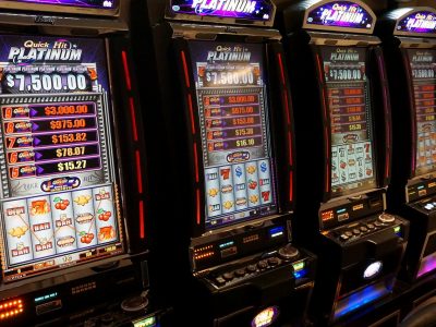 The Past, Present, and Future of Online Gaming and the Casino Industry